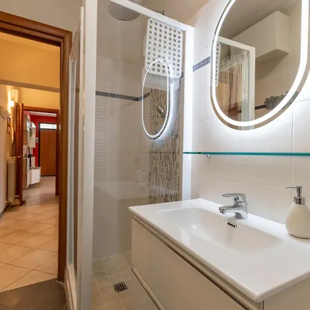 Lacasadikira Apartment Lucca